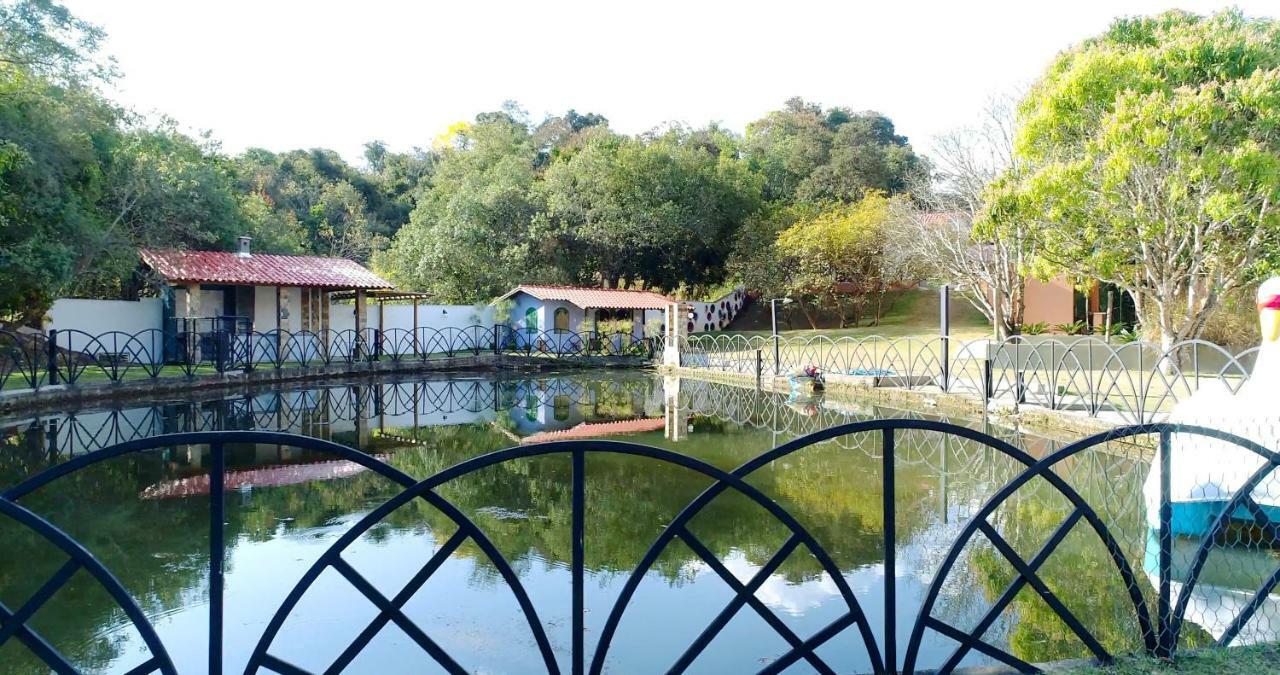 Recanto Mariane Santo Antonio do Amparo ภายนอก รูปภาพ
